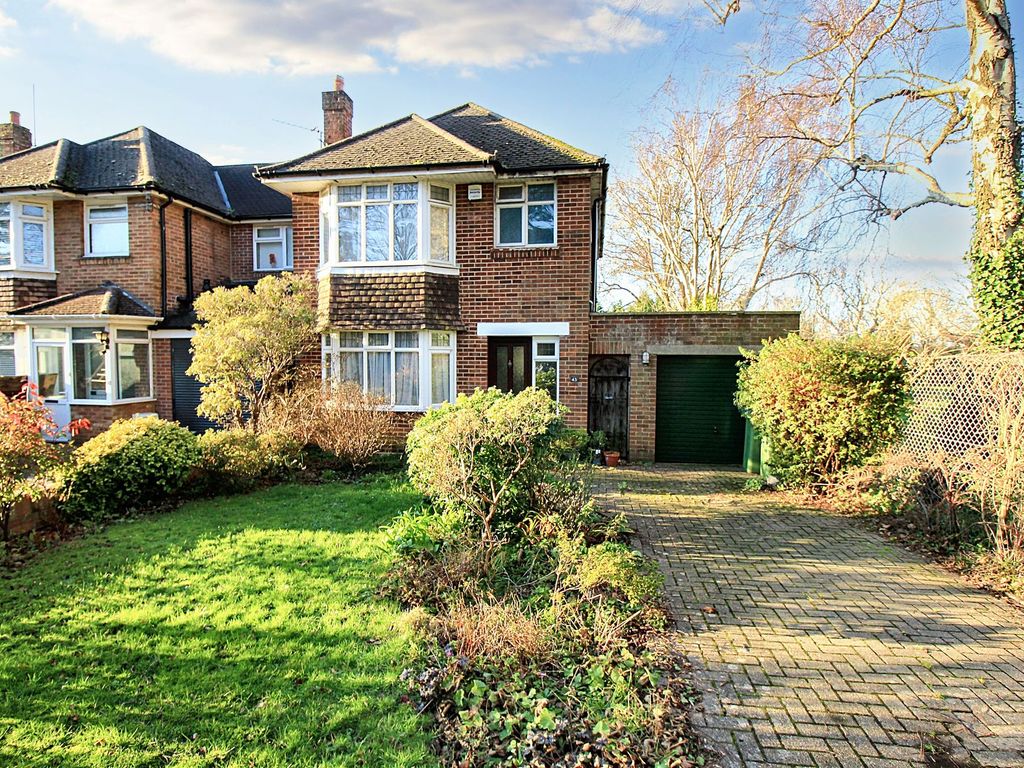 3 bed detached house for sale in Butts Road, Sholing SO19, £350,000