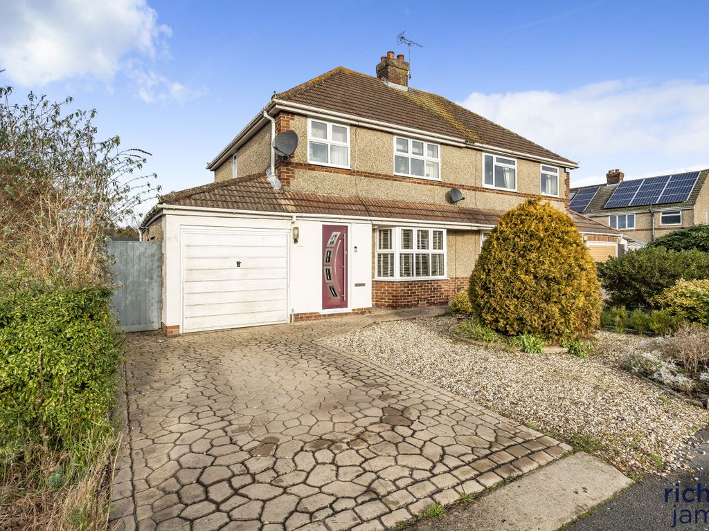 3 bed semidetached house for sale in Donnington Grove, Lawn, Swindon SN3, £234,500 Zoopla