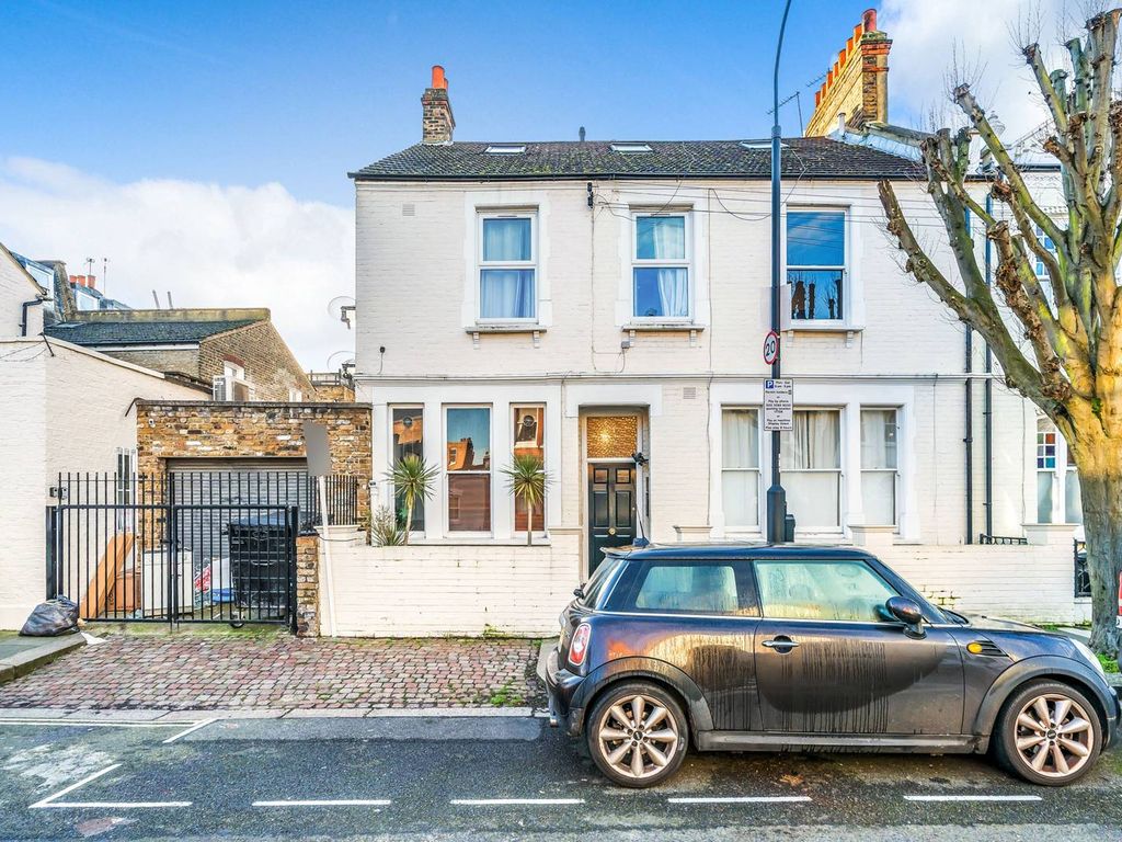 1 bed flat for sale in Danehurst Street, Munster Village, London SW6, £365,000 Zoopla