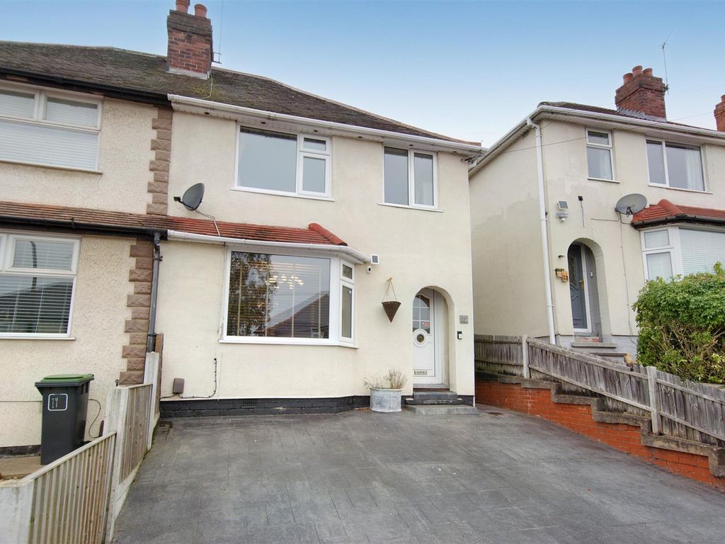 3 bed semidetached house for sale in School Lane, Beeston, Nottingham