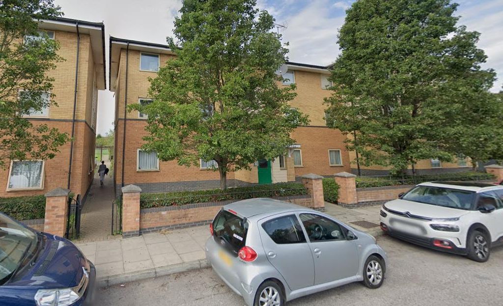 2 bed property to rent in Orton Grove, Enfield EN1, £1,700 pcm Zoopla