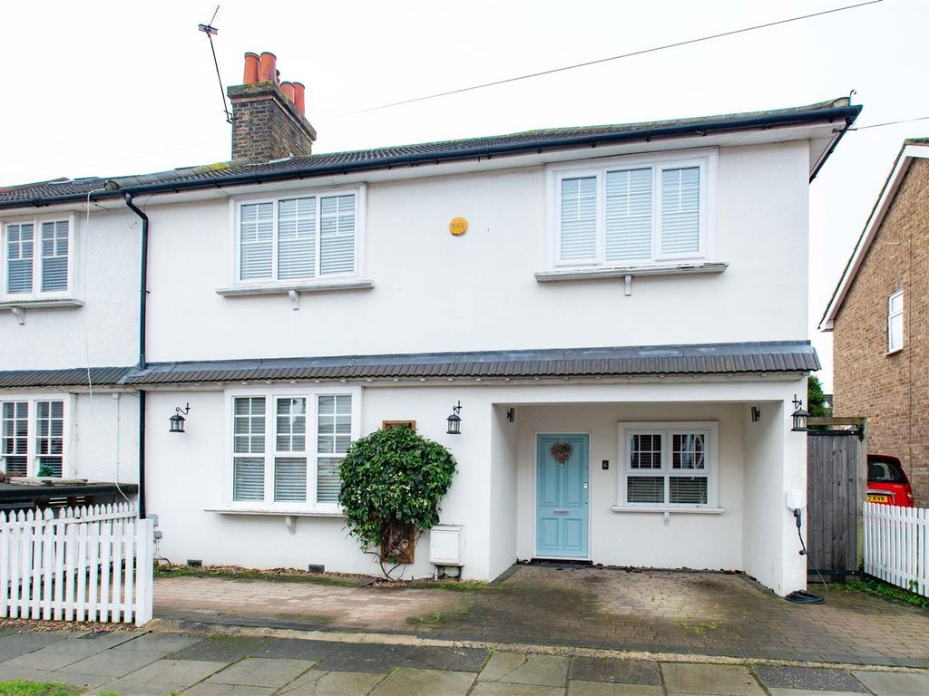 4 bed property for sale in Belmont Road, Chislehurst BR7, £825,000 Zoopla