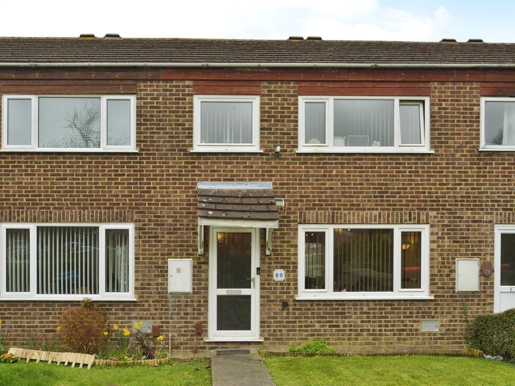 3 bed terraced house for sale in Golden Drive, Eaglestone, Milton
