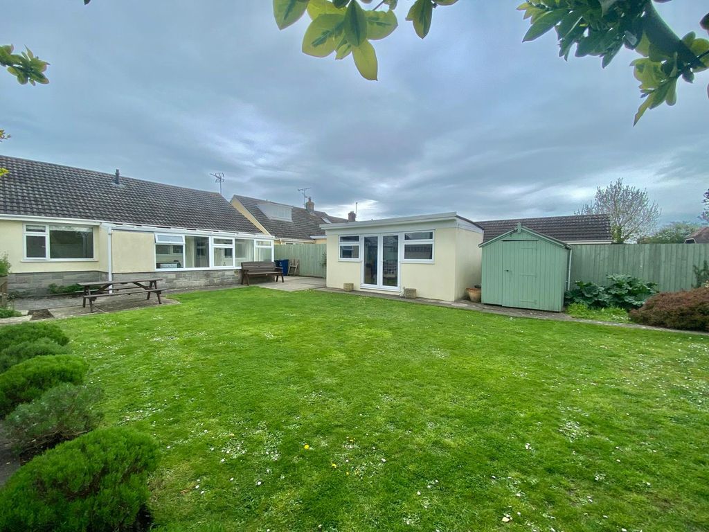 2 bed detached bungalow for sale in Clarendon Close, Gillingham SP8