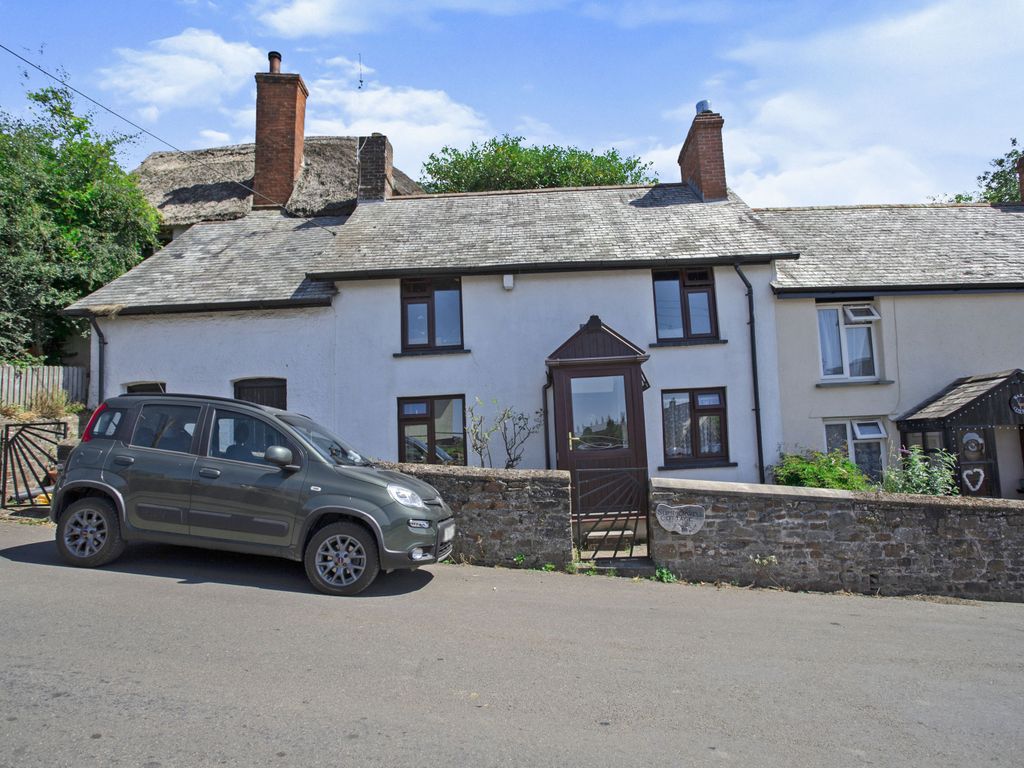 2 bed end terrace house for sale in Lapford, Crediton EX17, £199,950