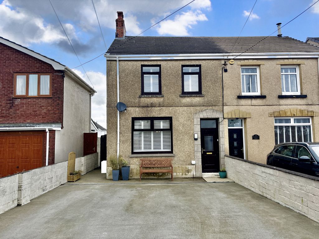 3 bed semidetached house for sale in Belgrave Road, Swansea SA4, £