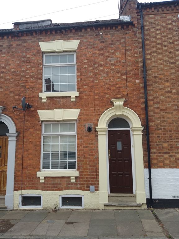 2 bed terraced house to rent in Alexandra Road, Northampton NN1 Zoopla