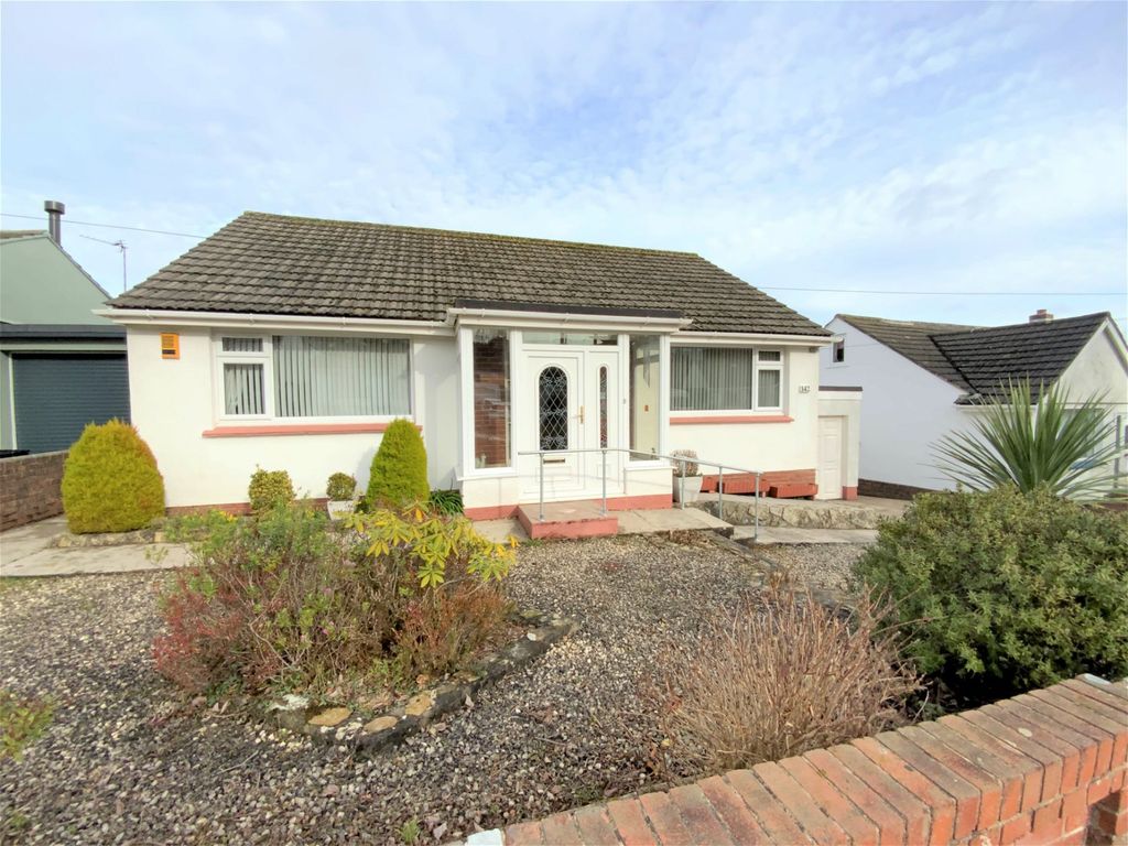 2 bed bungalow for sale in Southfield Avenue, Preston, Paignton TQ3