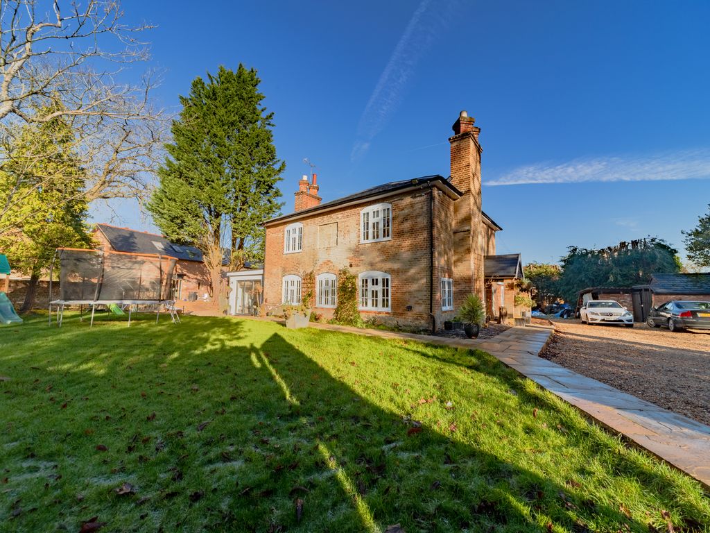 4 bed detached house for sale in Hawley Road, Blackwater, Surrey GU17