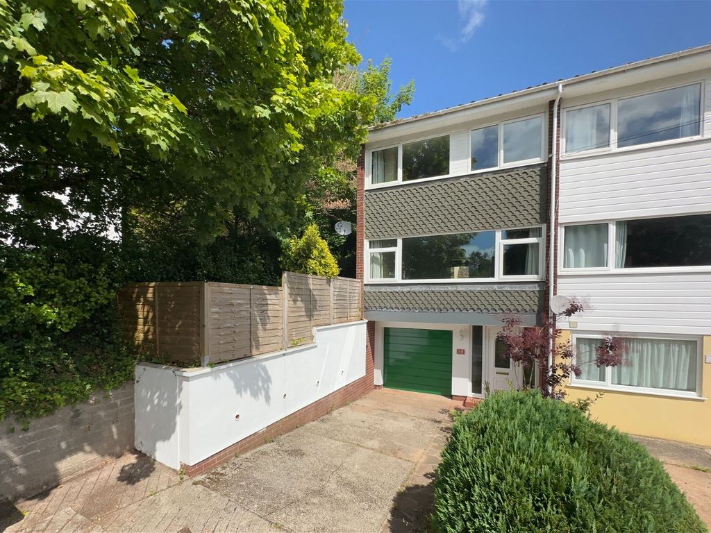 3 bed end terrace house for sale in Crownhill Rise, Torquay TQ2, £