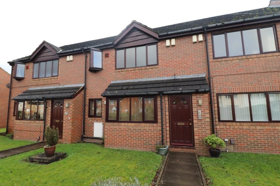 2 bed flat to rent in Weavers Court, Roker Lane, Pudsey LS28 Zoopla