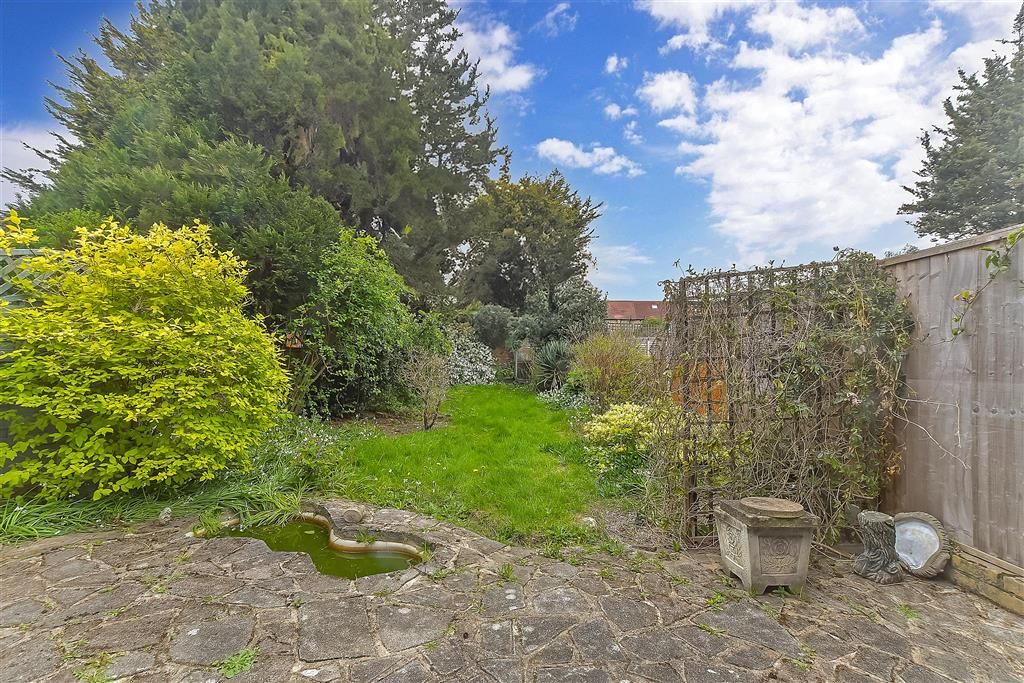 3 bed terraced house for sale in Sunnymede Drive, Gants Hill, Ilford