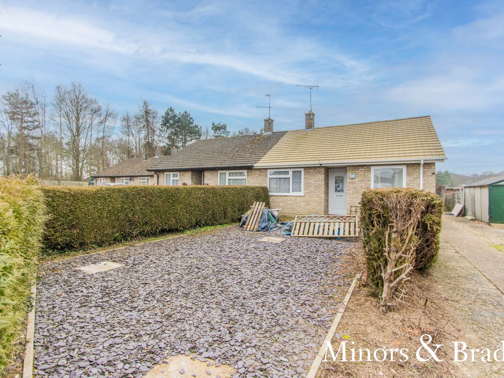 2 bed semidetached bungalow for sale in Boston Close, Dereham NR19