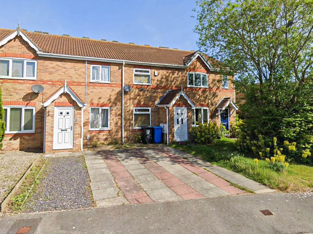 2 bed terraced house to rent in Charlestown Way, Hull HU9, £695 pcm
