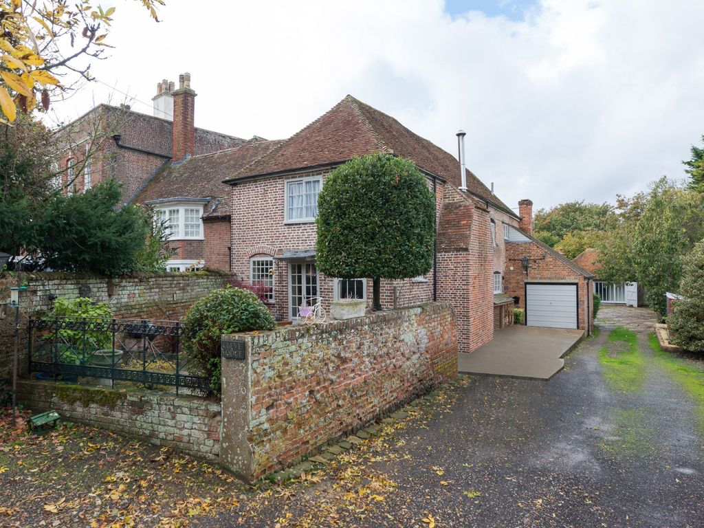 4 bed cottage for sale in Minster Road, Monkton CT12 Zoopla