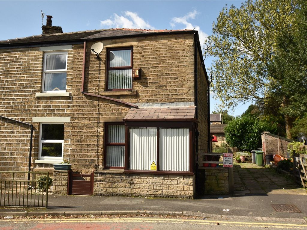 2 bed terraced house for sale in Cross Street, Hollingworth, Hyde