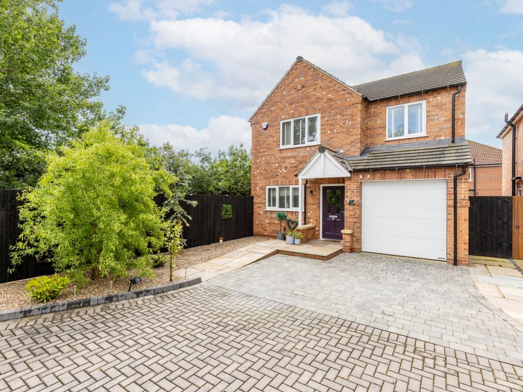 4 bed detached house for sale in The Cedars, Barlby, Selby, Yorkshire