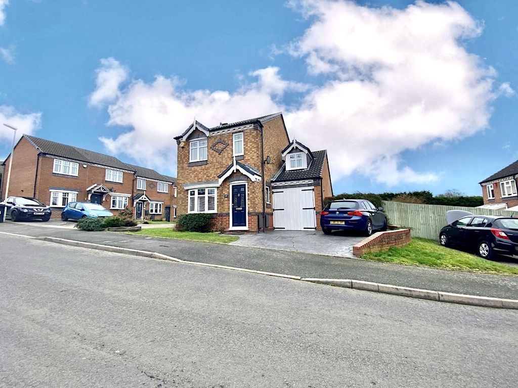 3 bed detached house for sale in Andersleigh Drive, Coseley