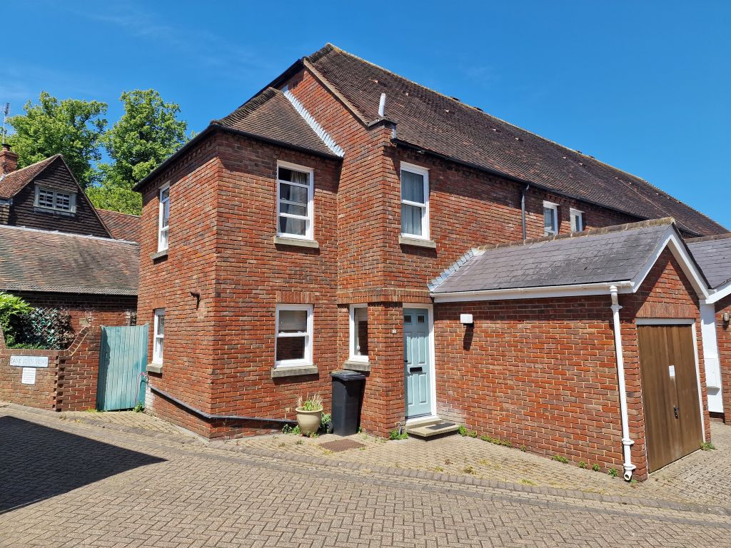 3 bed end terrace house for sale in Dane John Mews, Canterbury CT1, £