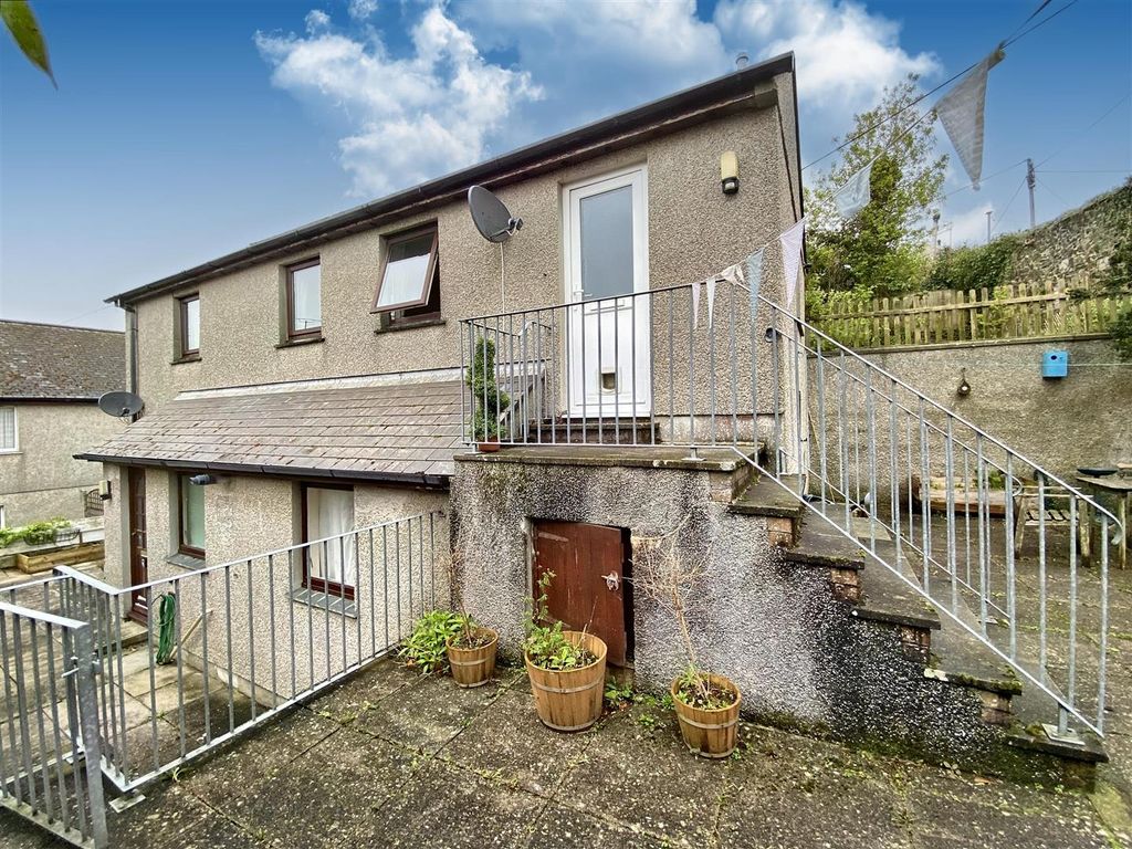 1 bed flat for sale in Wendron Street, Helston TR13 Zoopla