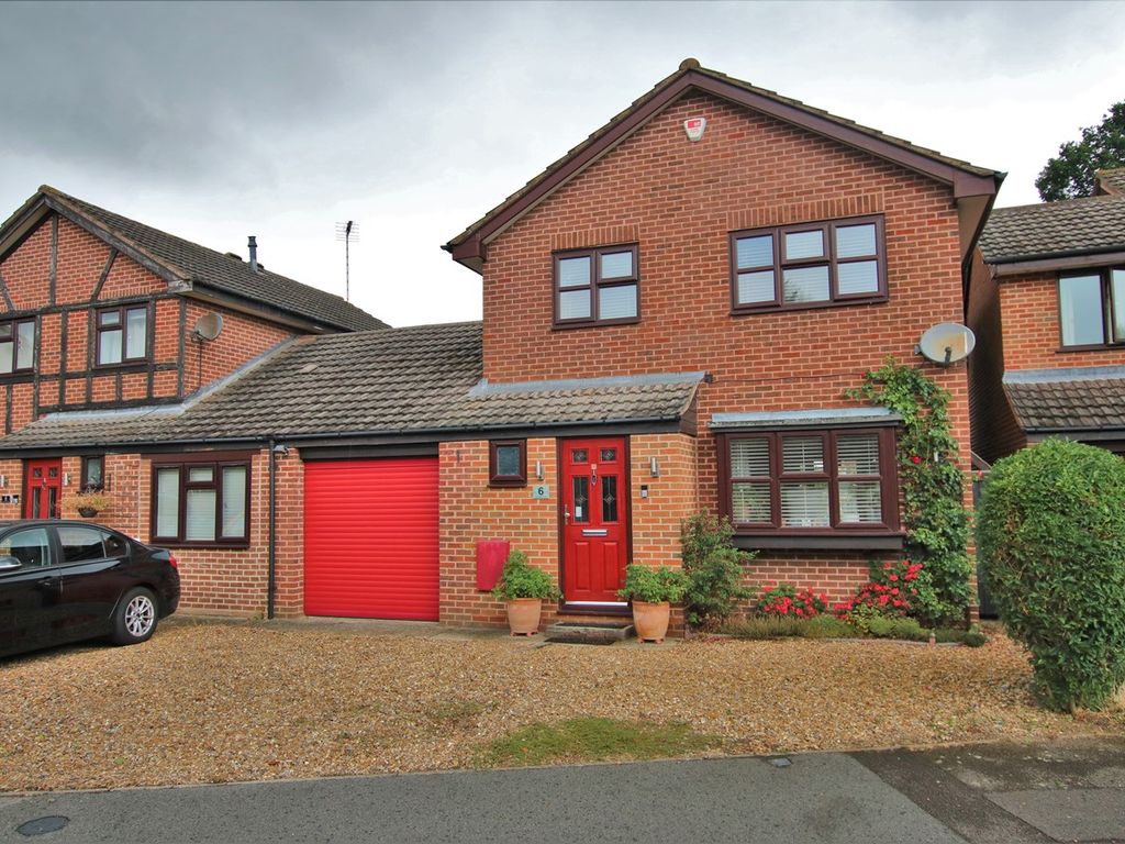3 bed semidetached house for sale in Culloden Way, Wokingham RG41 Zoopla