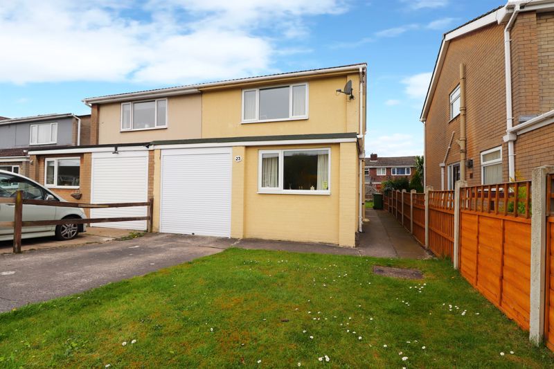 Whitfield Road, Scunthorpe DN17  