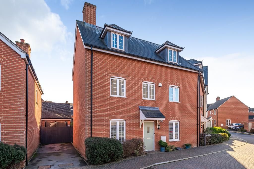 4 bed semidetached house for sale in Cumnor Hill, Oxford OX2, £450,000