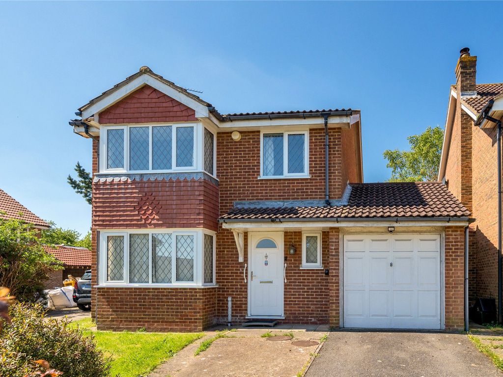 4 bed detached house for sale in Beechwood Rise, Chislehurst BR7, £