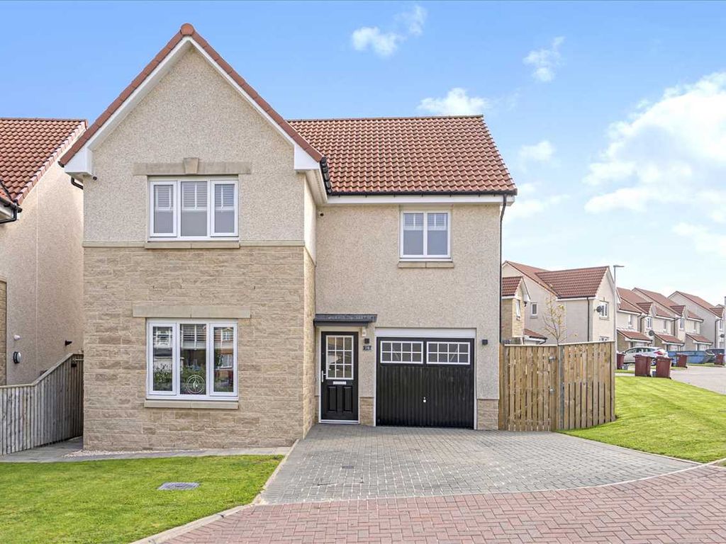 4 bed detached house for sale in Bedlormie Place, Redding, Falkirk FK2