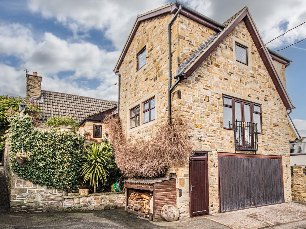 5 bed detached house for sale in Kitson Hill Road, Mirfield WF14 Zoopla