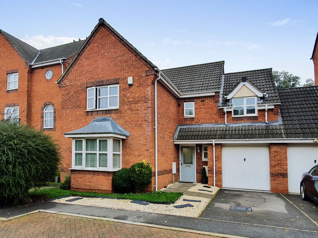 Brouder Close, Coalville LE67  