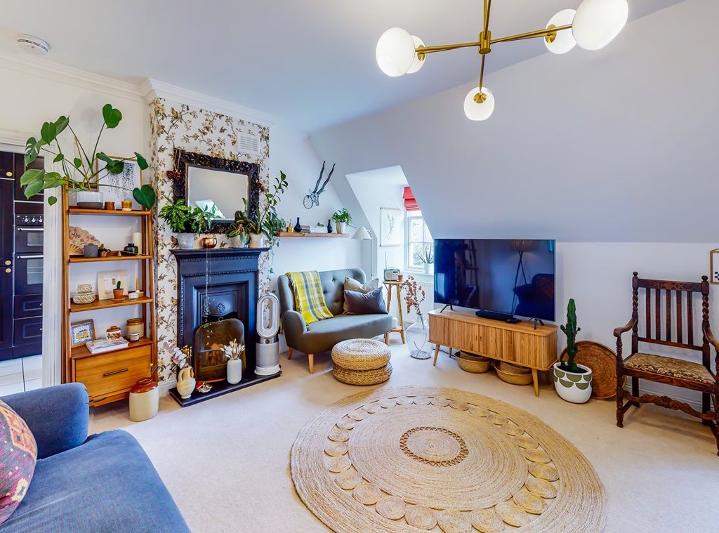 2 bed flat for sale in Woodcock Hill, Sandridge, St Albans AL4 Zoopla