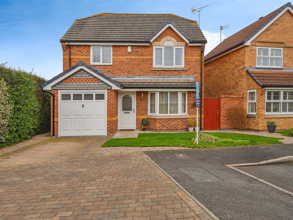 3 bed detached house for sale in Tayside Close, Stenson Fields, Derby