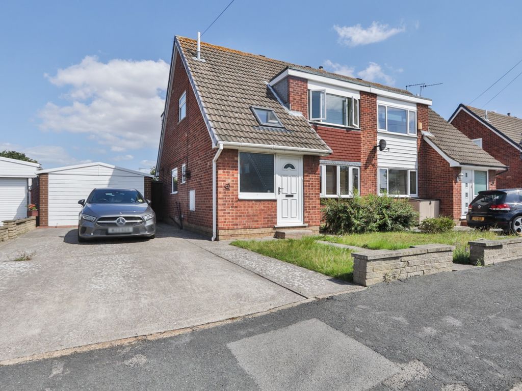 3 bed semidetached house for sale in Albina Garth, Hedon, Hull, East