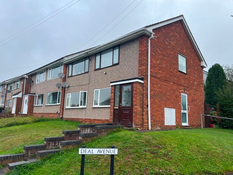 2 bed flat to rent in Deal Avenue, Chase Terrace, Burntwood WS7, £695