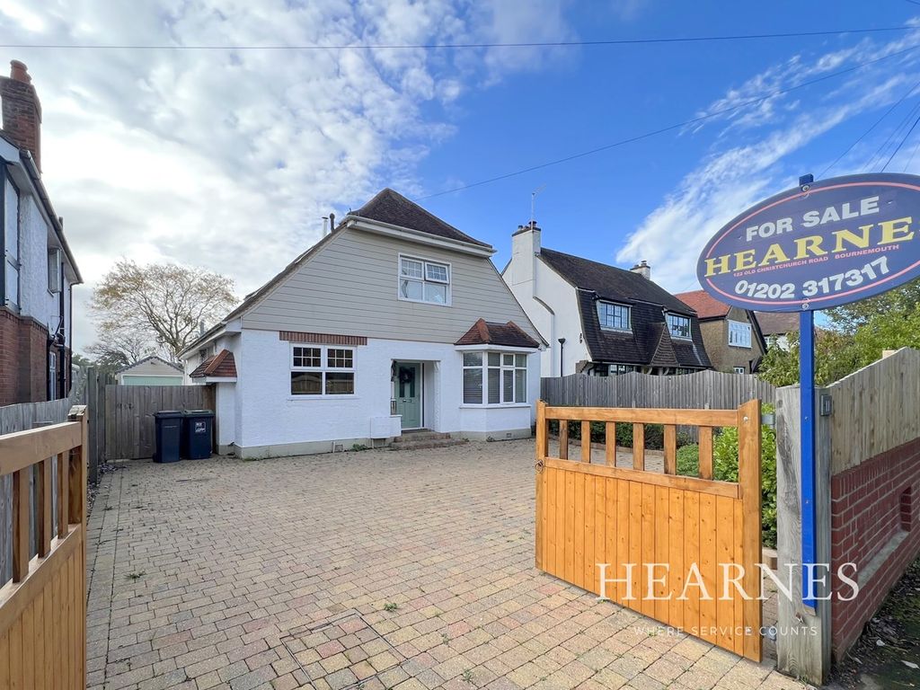 Castle Gate Close, Bournemouth BH8