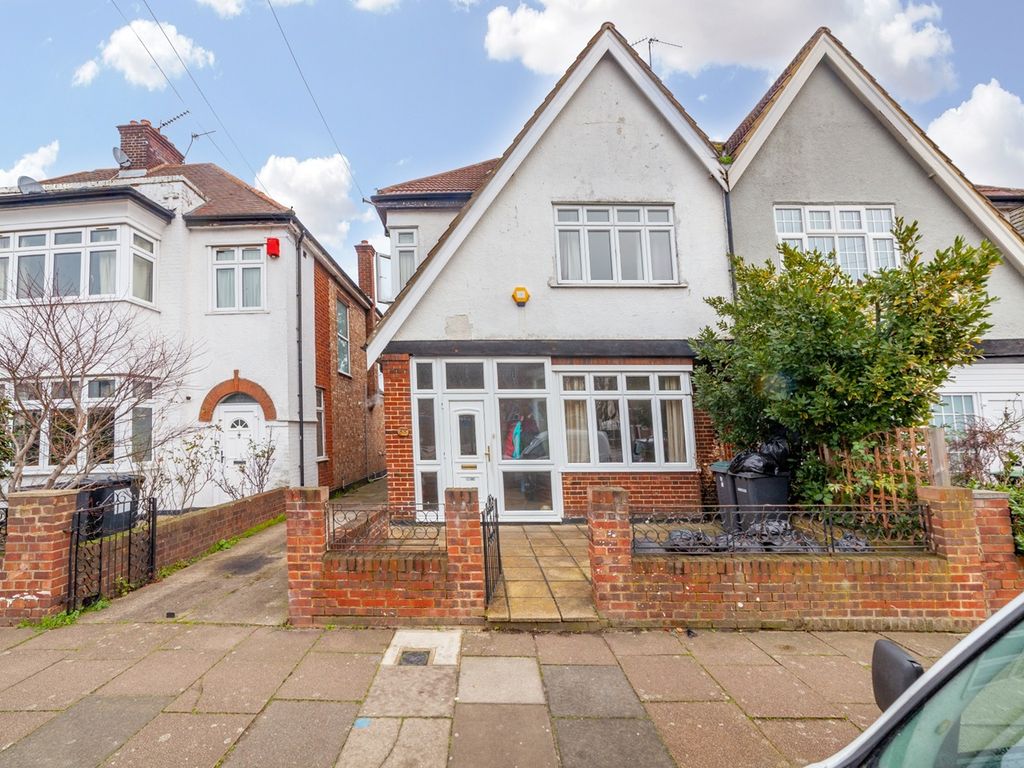 3 bed semidetached house for sale in Dunbar Road, London N22, £670,000 Zoopla
