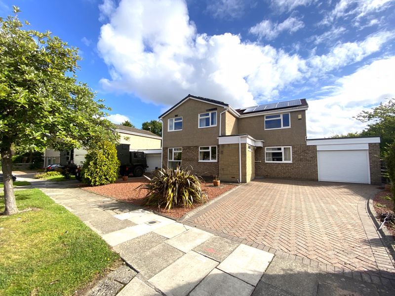 4 bed detached house for sale in Curlew Hill, Morpeth NE61, £350,000