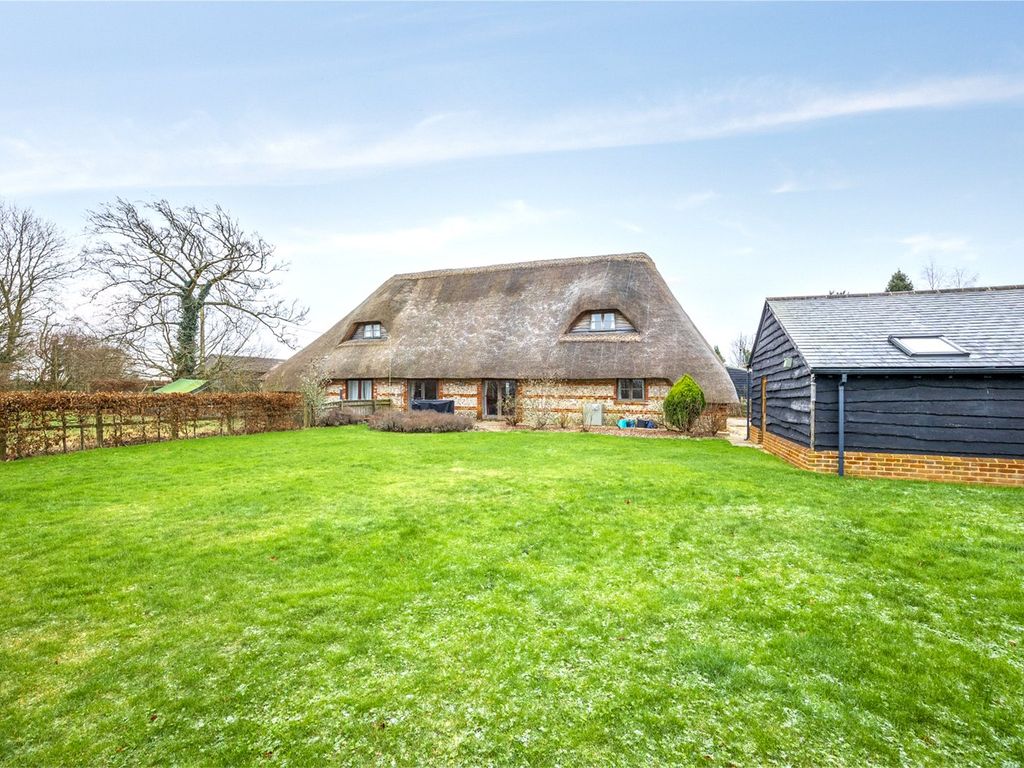 3 bed semidetached house for sale in Newtons Barn, Baydon, Marlborough