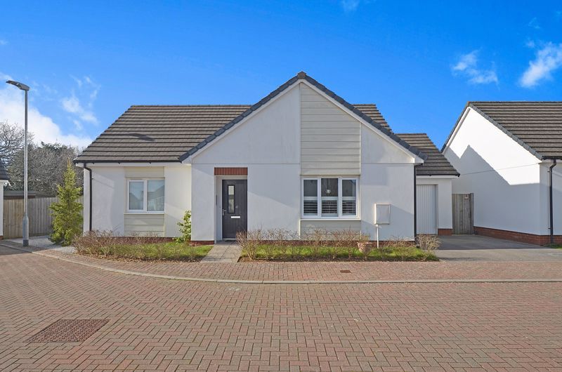 2 bed detached bungalow for sale in Carvinack Meadows, Shortlanesend