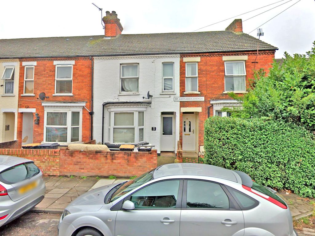 3 bed terraced house to rent in St. Leonards Avenue, Bedford MK42 Zoopla