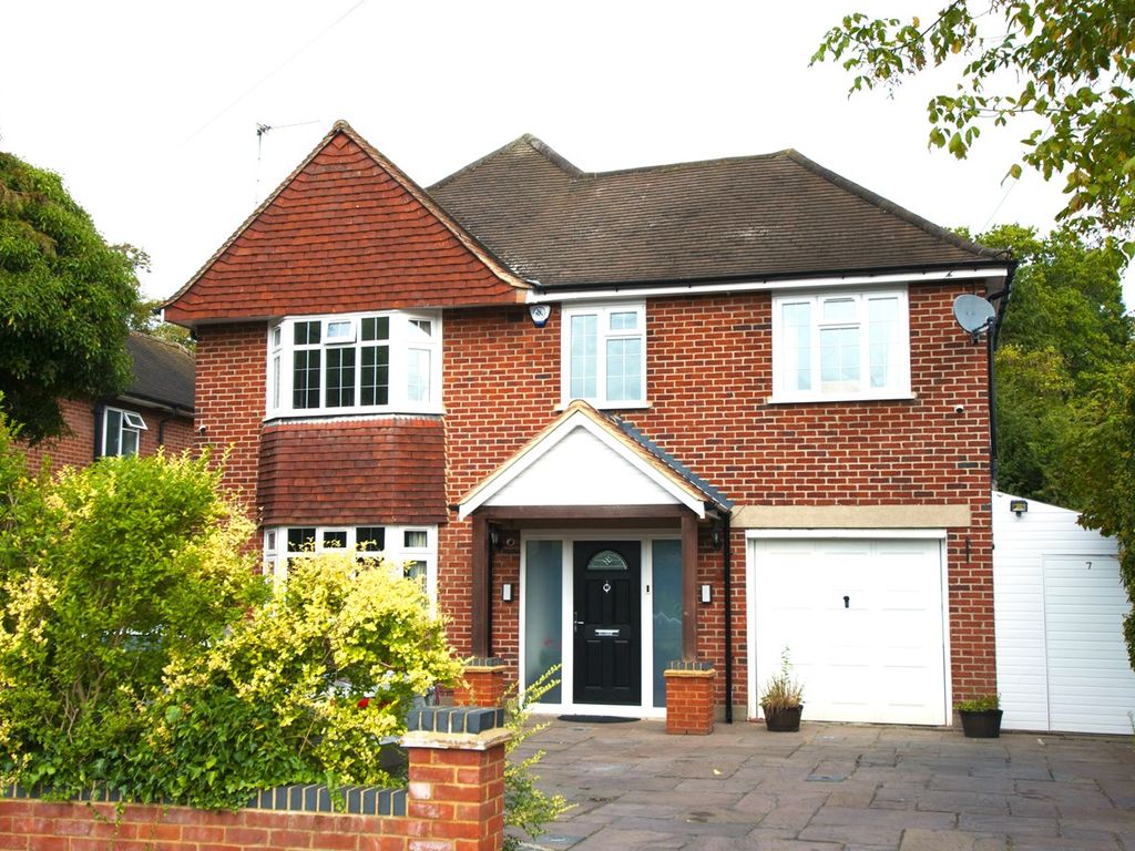 4 bed detached house for sale in Sutton Avenue, Slough SL3, £1,150,000
