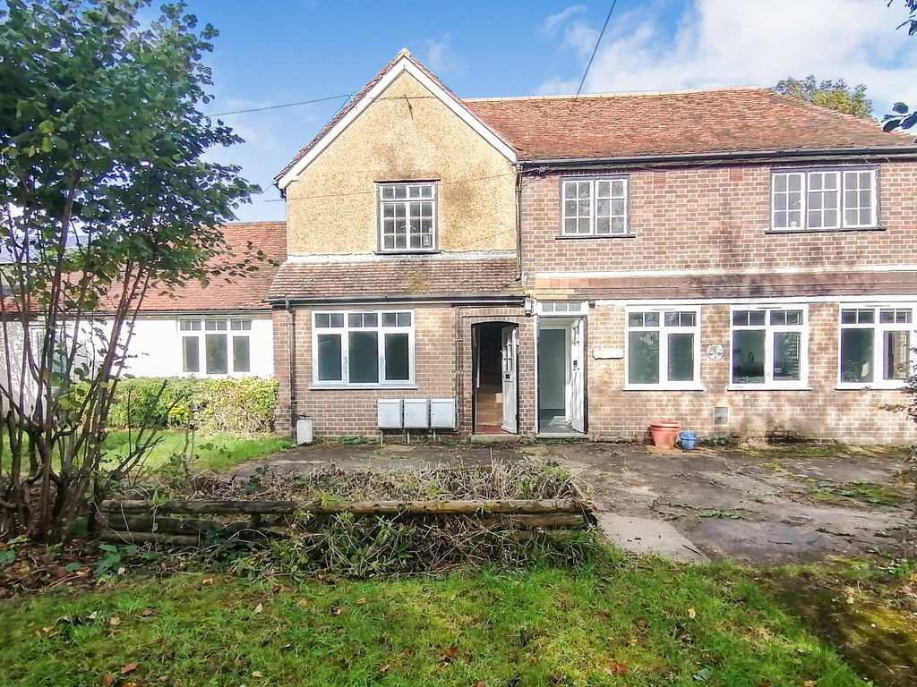 Mobile/park home for sale in Langley Hill, Kings Langley WD4, £450,000