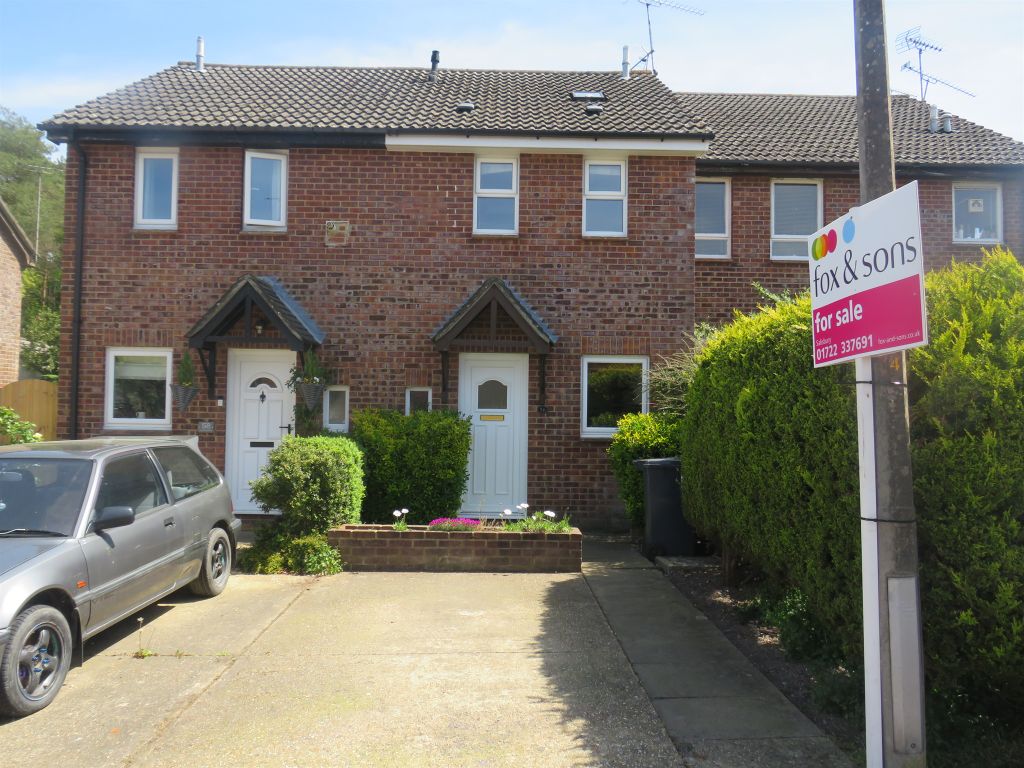 2 bed terraced house for sale in Windwhistle Way, Alderbury, Salisbury