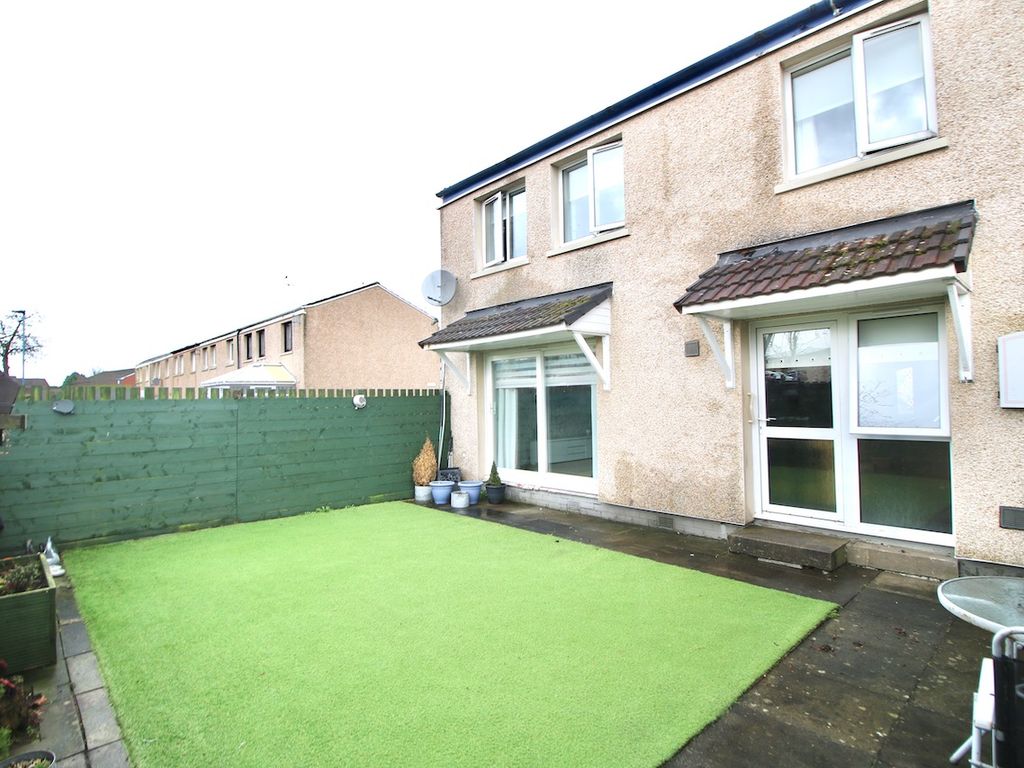 3 bed end terrace house for sale in Hornbeam Road, Abronhill