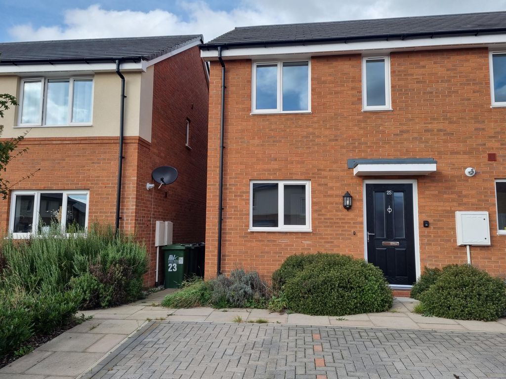 2 bed property to rent in Bottles Farm Close, Denby, Ripley DE5, £680