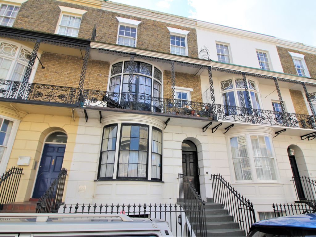 Studio to rent in Augusta Road, Ramsgate CT11, £750 pcm Zoopla