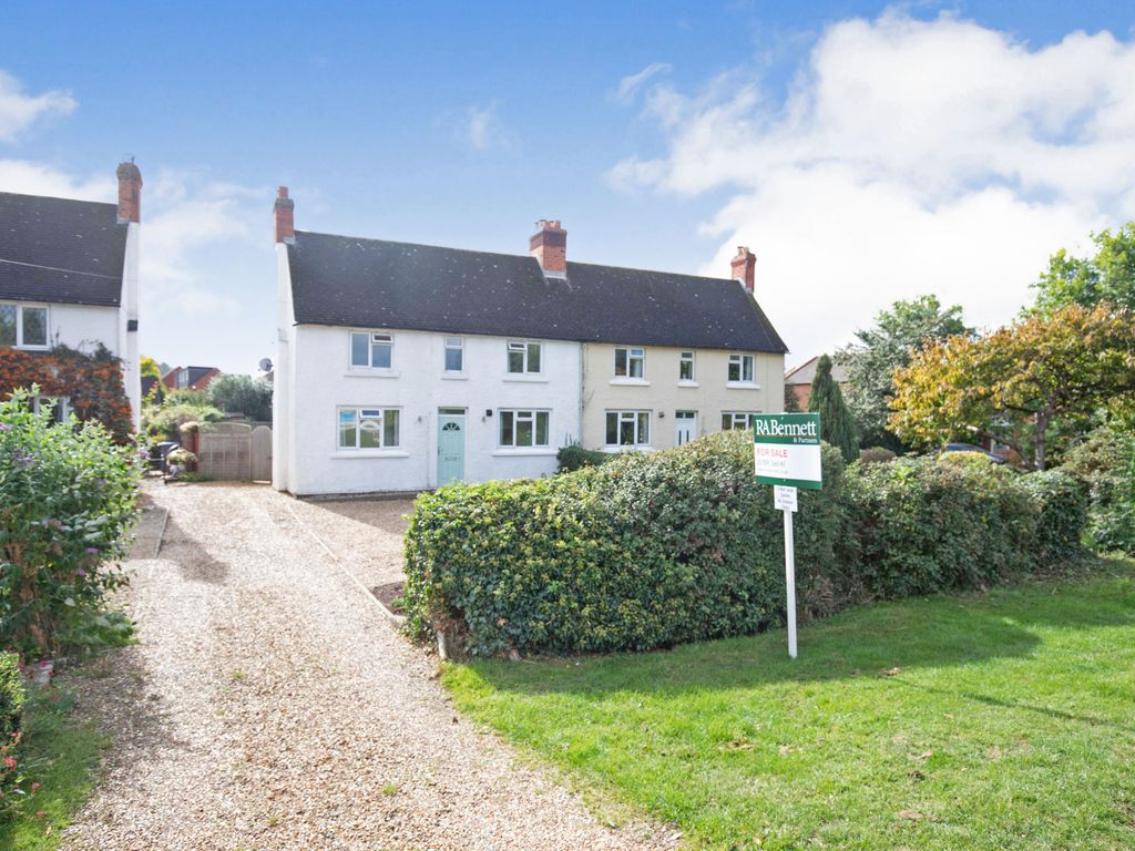 3 bed semidetached house for sale in New Row, Lower Quinton, Stratford