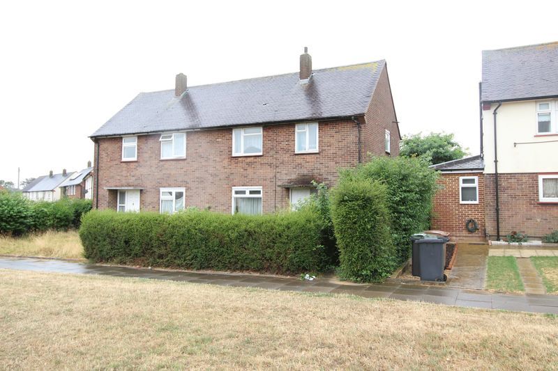 3 bed semidetached house for sale in Whipperley Ring, Luton LU1 Zoopla