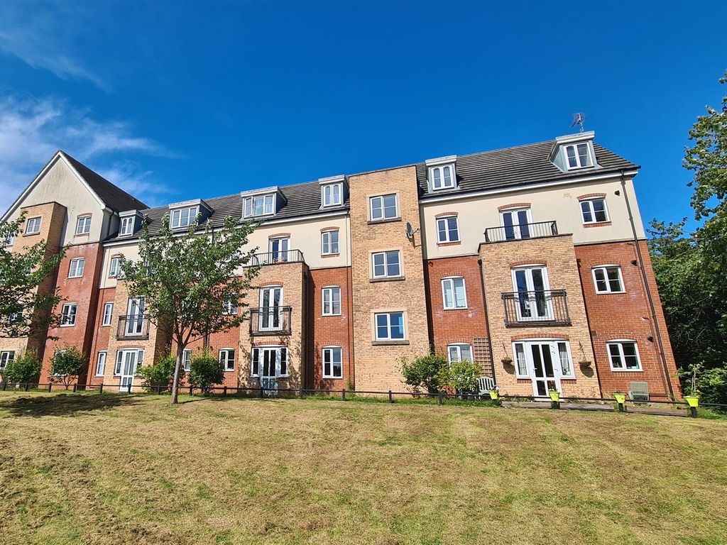 2 bed flat for sale in Riverpark Way, Northfield, Birmingham B31 Zoopla